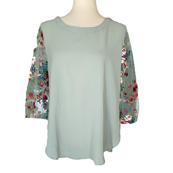 Umgee Embroidered Floral Semi-sheer Mesh Sleeve Top in Dusty Mint - S - Picture 3 of 14